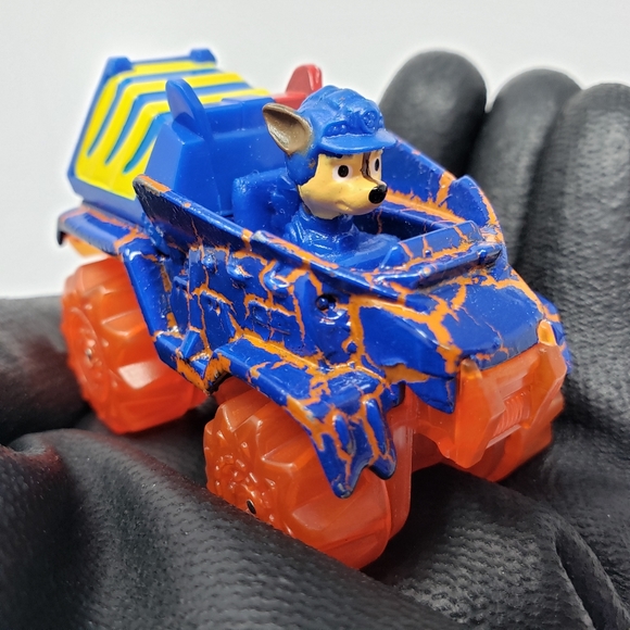 Paw Patrol Diecast Toy Car Lot of 4 - Picture 14 of 15